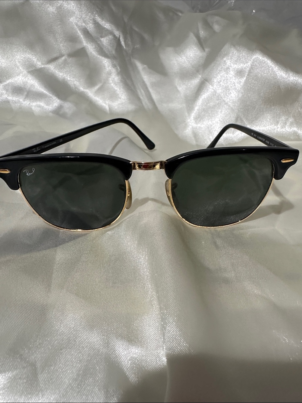 Ray-Ban Sunglasses Black Frames with Gold Trim and Dark Green Lenses